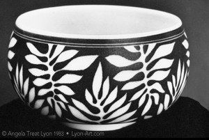 Leaf Bowl, porcelain, 4" w x 3" h